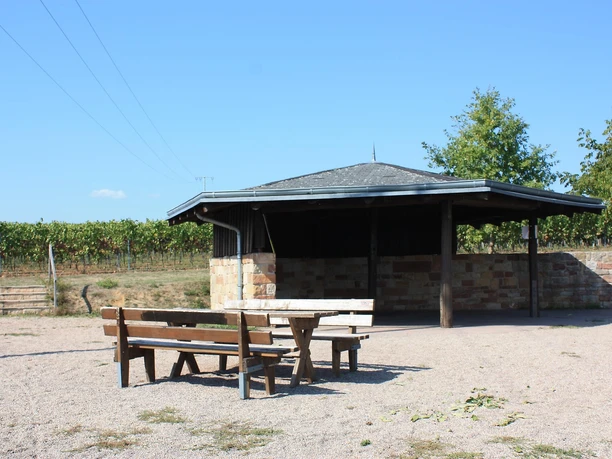 Die Grillhütte über Heuchelheim...