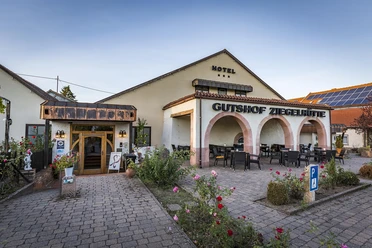 Hotel Gutshof Ziegelhütte