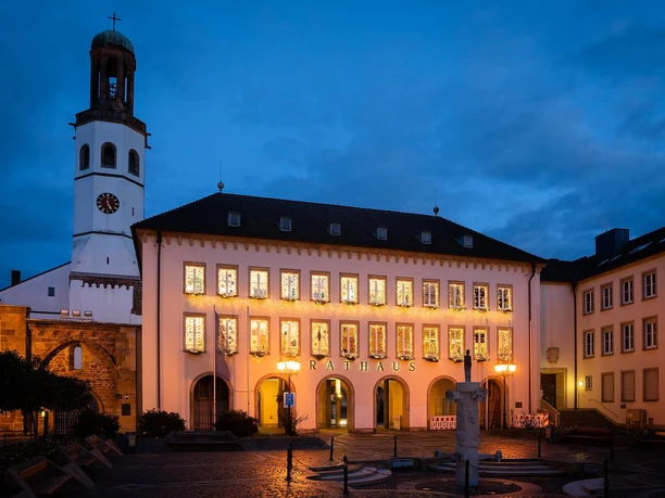 Rathaus Frankenthal Adventsfenster Rathaus Frankenthal Adventsfenster
