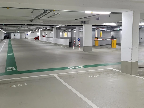 Parkhaus Gartenfeldstraße Innenansicht
