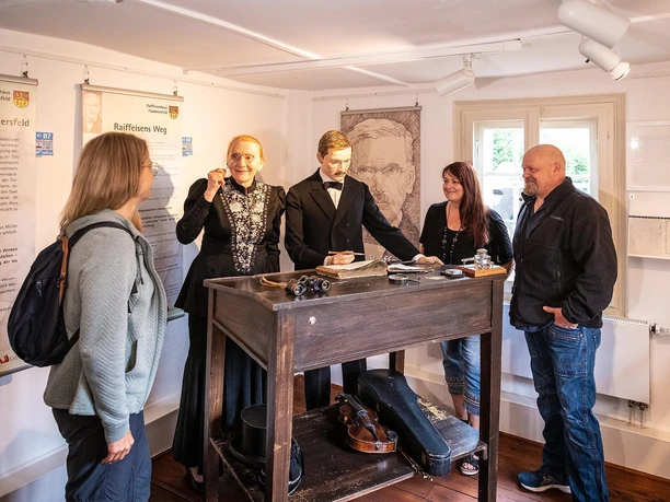 Führung im Raiffeisenhaus