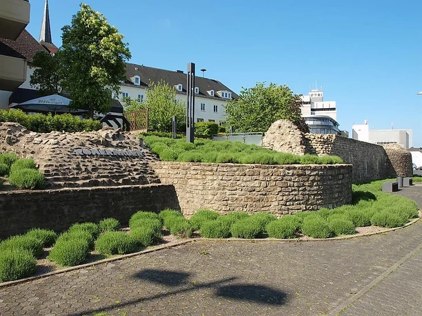 Archäologischer Parcours Bitburg - Römermauer