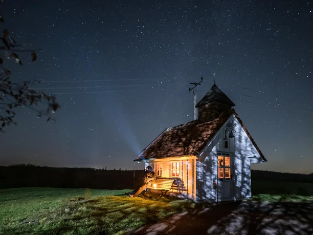 Kapelle bei Nacht