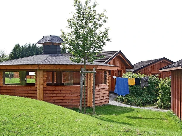 Camp West Grillhütte