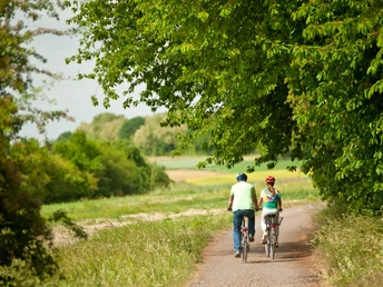 Auf dem Lahnradweg durch das Gleiberger Land bei Gießen