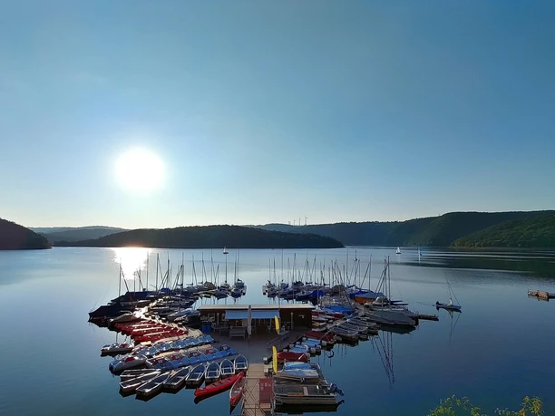 Wunderbare Aussicht über den Rursee