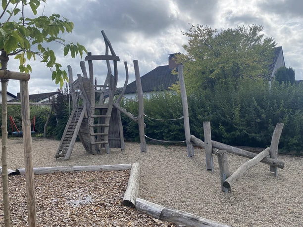Kletterelemente Spielplatz Birkenstraße Bornheim Kletterelemente Spielplatz Birkenstraße Bornheim
