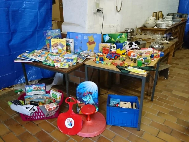 Stand II