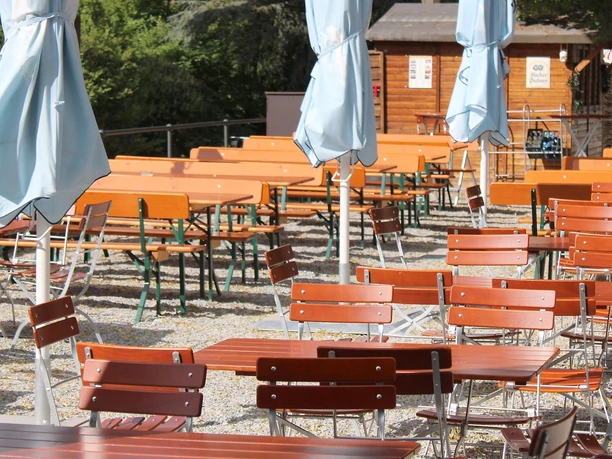 Biergarten Braufnels im Kurpark
