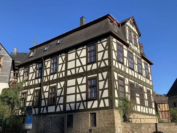 Hartig Haus seitliche Ansicht