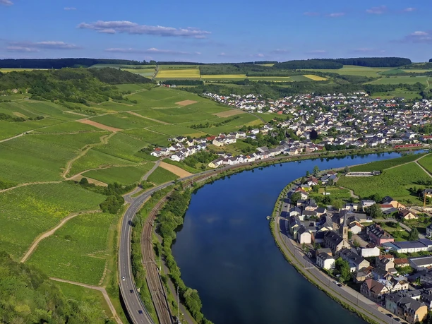 Blick auf Nittel und Machtum