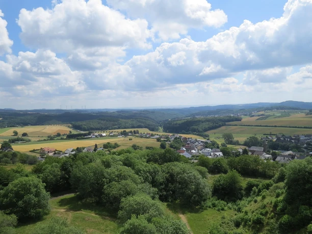 Blick auf Boos vom Booser Eifelturm
