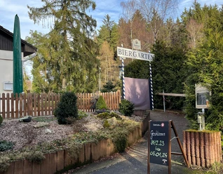 Außenansicht Gasthaus Waldsee 1