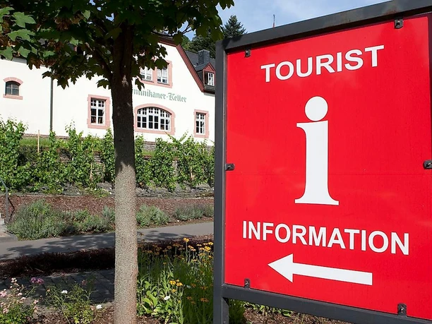 Tourist-Information ist i-Marke zertifiziert Tourist-Information ist i-Marke zertifiziert