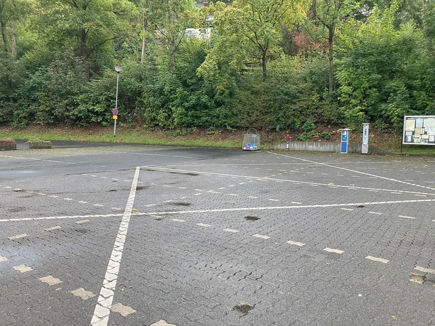 Wohnmobilstellplatz am Aquarenabad Dillenburg 3