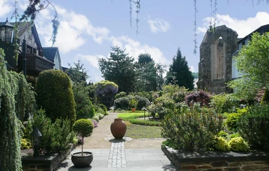 Klostergarten, vorderer Teil