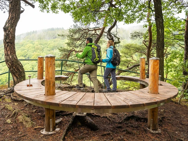 Aussichtpunkt Perdsley mit Hufeisenbank