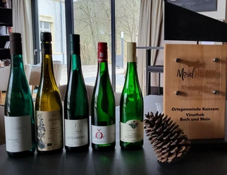 Buch und Wein