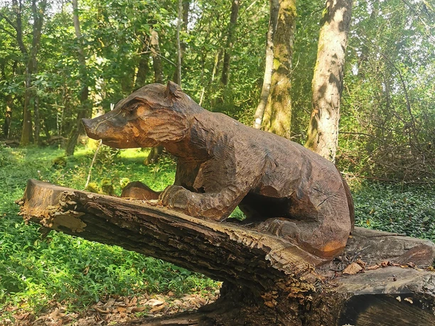 Holzfigur