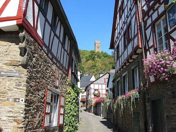Fachwerkdorf Monreal