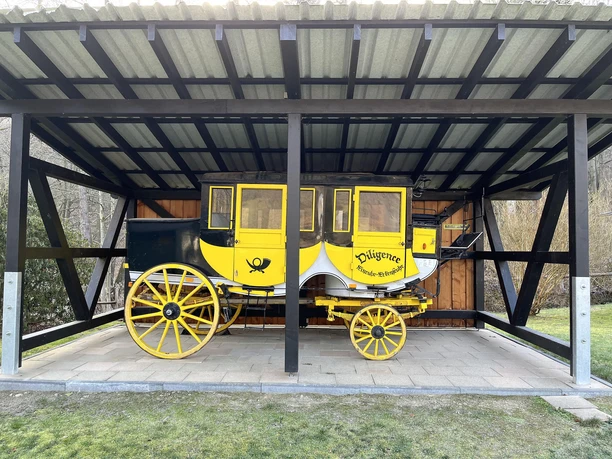 Nachbau Postkutsche