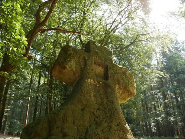 Das Fraubillenkreuz - einst ein Menhir?
