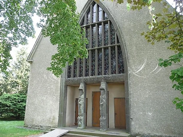 Schwanenkirche bei Roes