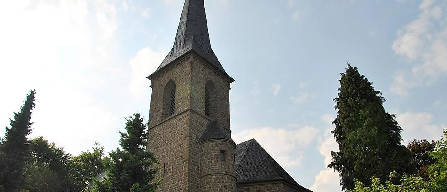Kath. Kirche St. Joseph Kath. Kirche St. Joseph