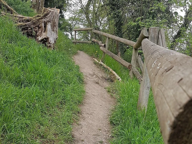 Wanderweg zur Hütte