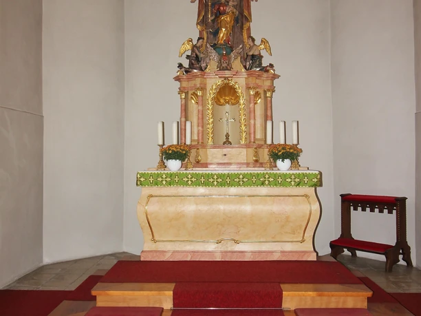 Kath. Kirche Altar