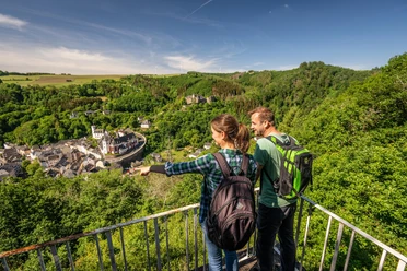 Blick von der großen Kanzel auf Neuerburg