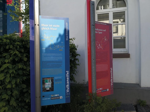 Vulkanmuseum Schautafeln