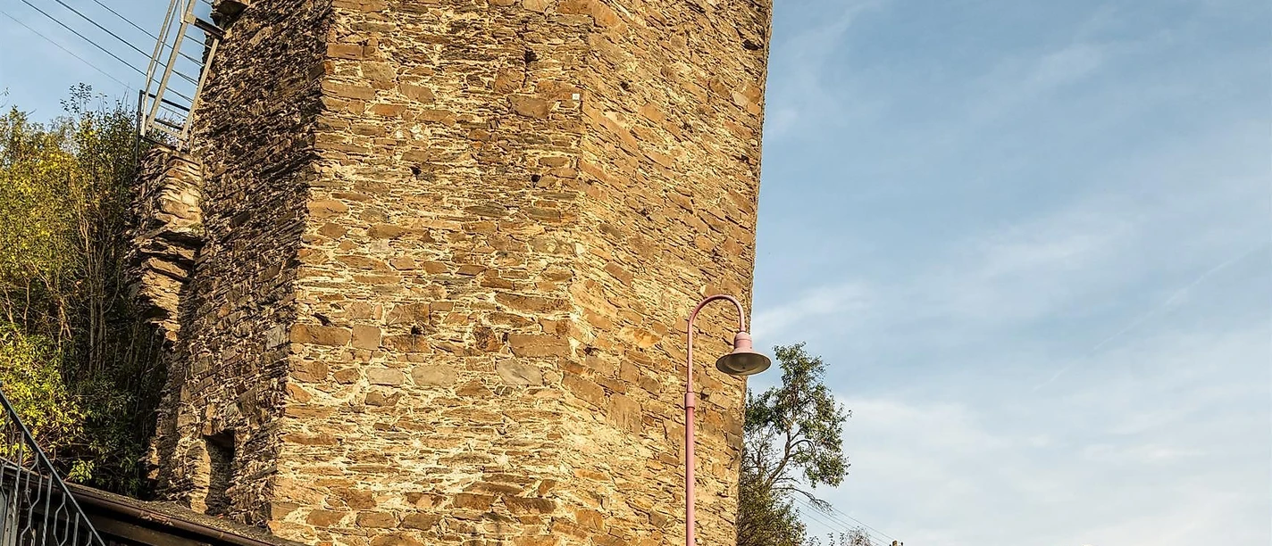 Schiefer Turm von Dausenau
