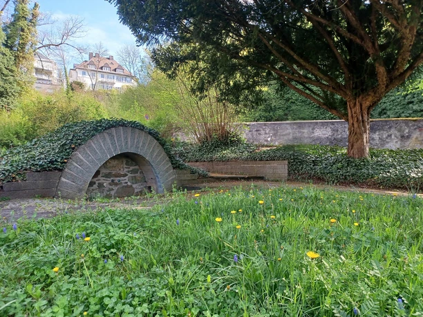 Blick auf den Goethebrunnen