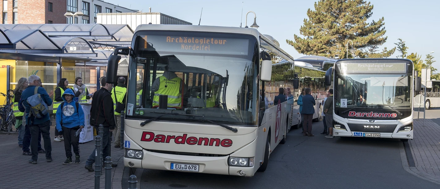 Busexkursion Archäologietour