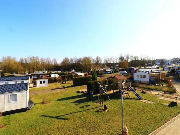 Der Campingplatz mit seinen Häusern