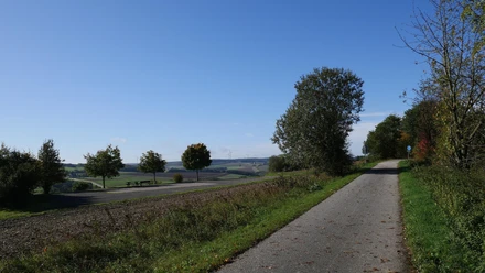 Radweg mit Aussicht
