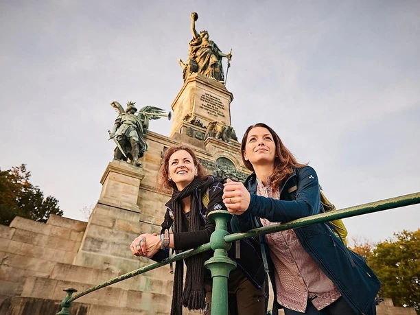 Wandern zum Niederwalddenkmal