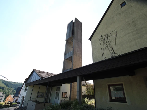 Fellerdilln Kirche - katholisch (9)