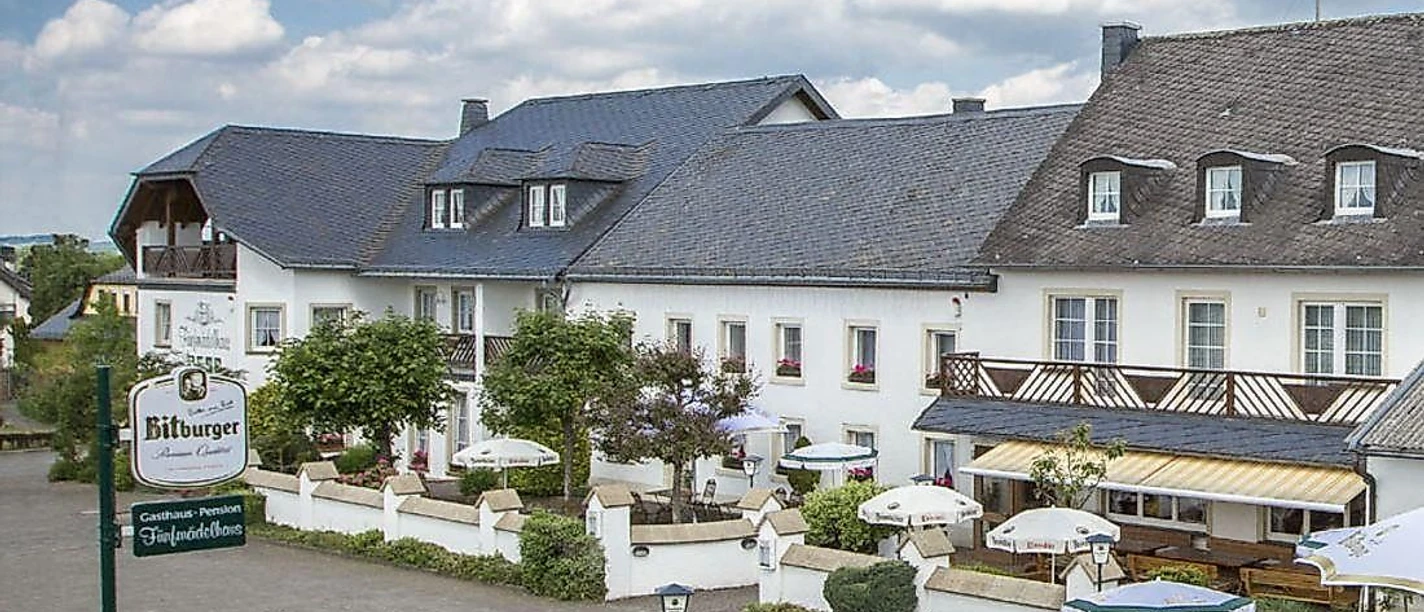 Fünf Mädelhaus Lambertsberg
