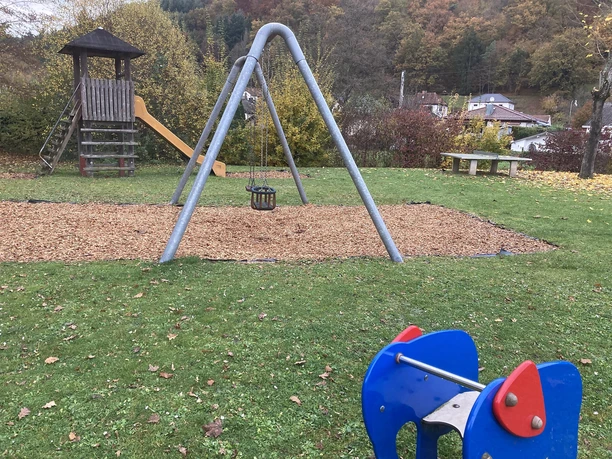 Spielplatz Bild 1