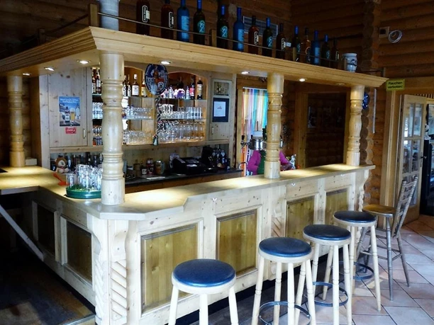 Zum Dorfkrug Theke