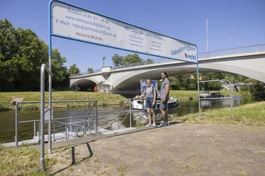In den Lahnanlagen am Schiffsanleger