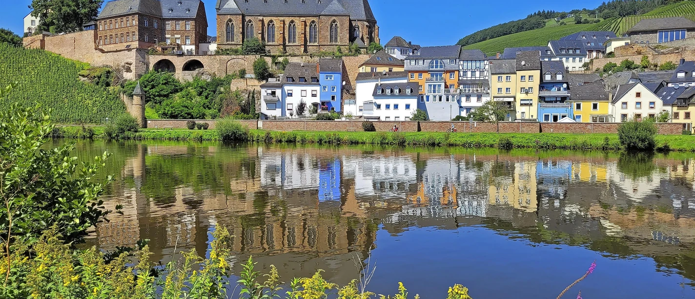 Blick auf Saarburg