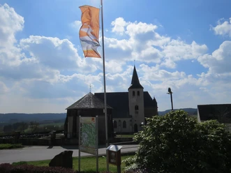 Pfarrkirche St. Valerius in Wanderath