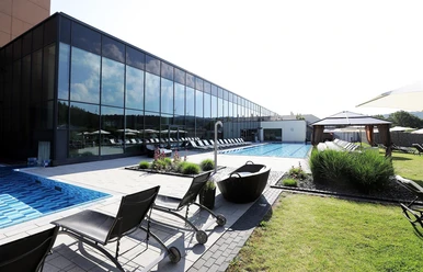 Außenpool Lahn-Dill-Bergland-Therme_