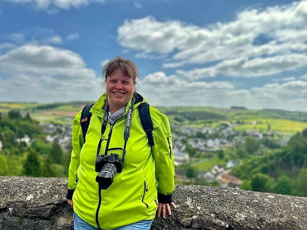 Susanne Wingels auf der Burg Schönecken