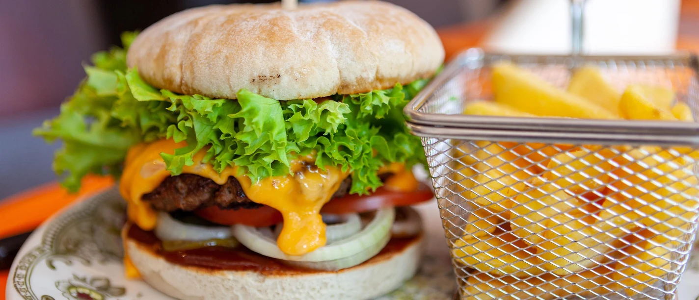 Balkan Land Stadtkyll Burger