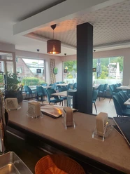 Leo´s Café innen