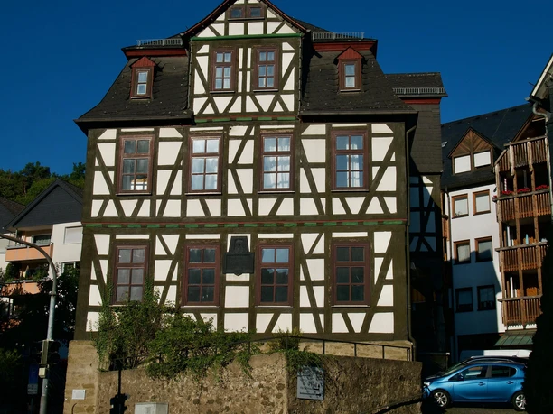 Hartig Haus seitliche Ansicht 2
